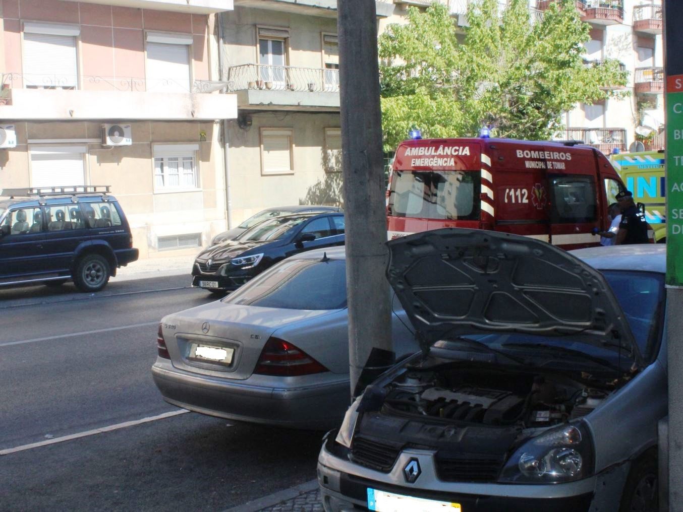 Despiste aparatoso e insólito nas ruas de Tomar acid 74783 280975685152680981 n