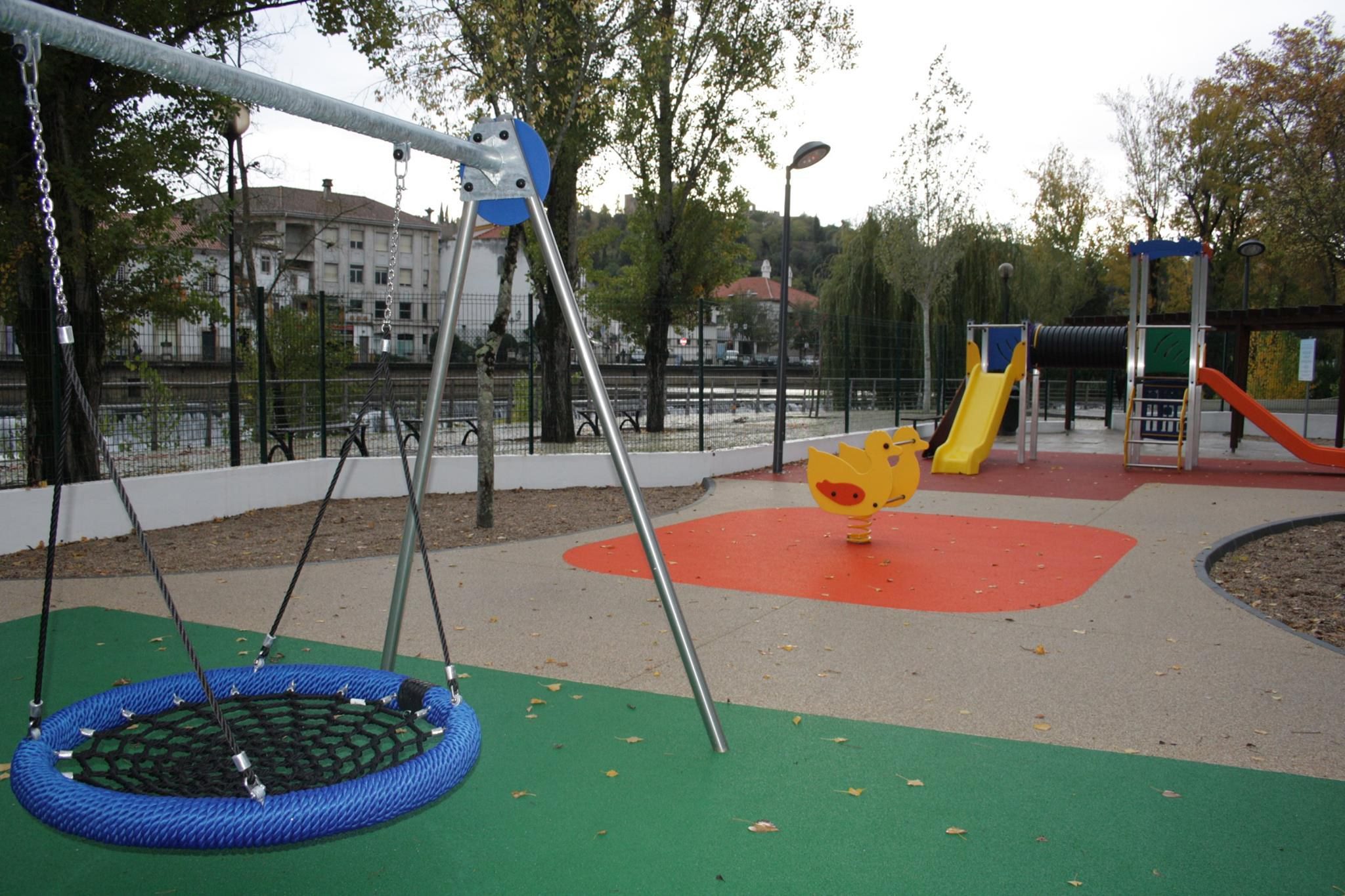 parque infantil 888 6924903739888631620 n