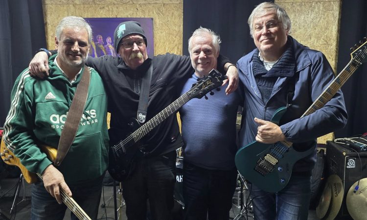FH5 comemorou 50 anos com Quinta do Bill e UHF em palco fh5 03126041839 4806674325270296939 n