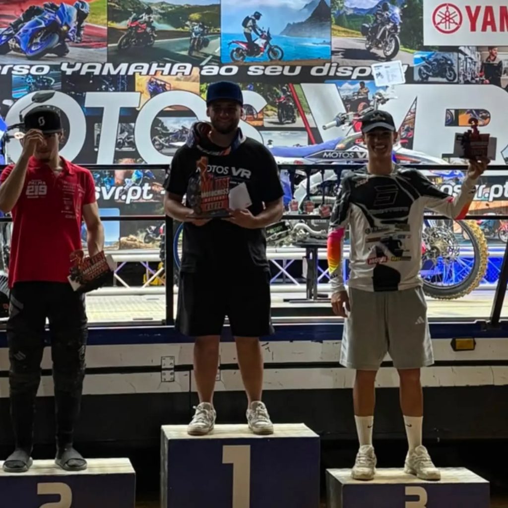 Tomás Santos vence em Setúbal numa noite dedicada ao motocross tomas 428973613195675 2117685643310979293 n