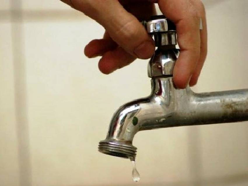 Problemas no abastecimento de água em Cem Soldos, Porto Mendo e Porto da Laje agua 1121999956557082495 n