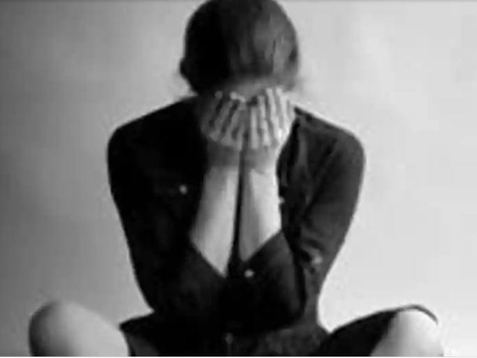 Mulher de 67 anos suicida-se em Tomar suicid Untitled