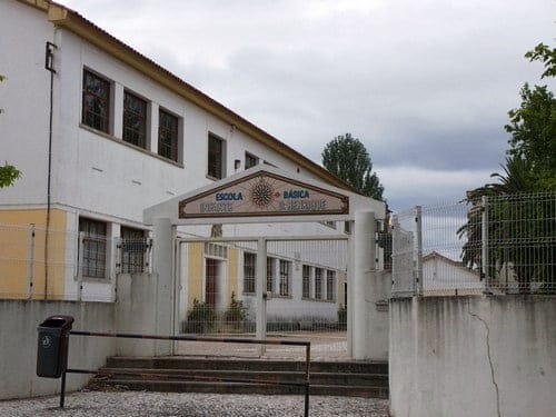 Os “laranjas” locais acordaram finalmente??? escola infante d. Henrique 0685