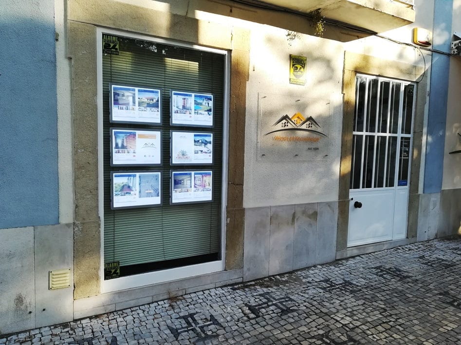 Abriu em Tomar mais uma imobiliária IMG 20190603 192508