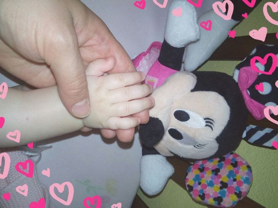 Esta bebé precisa de ajuda apelo 1314007100606644224 n