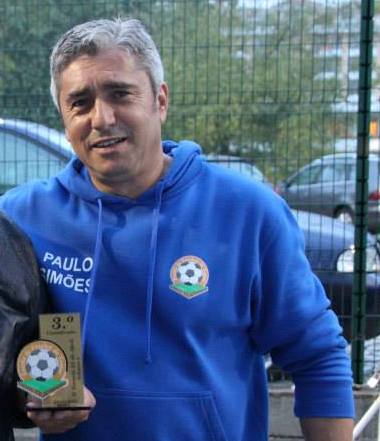 Paulo Simões reeleito presidente da Escola de Futebol de Tomar paulo simoes escola futebol EFT