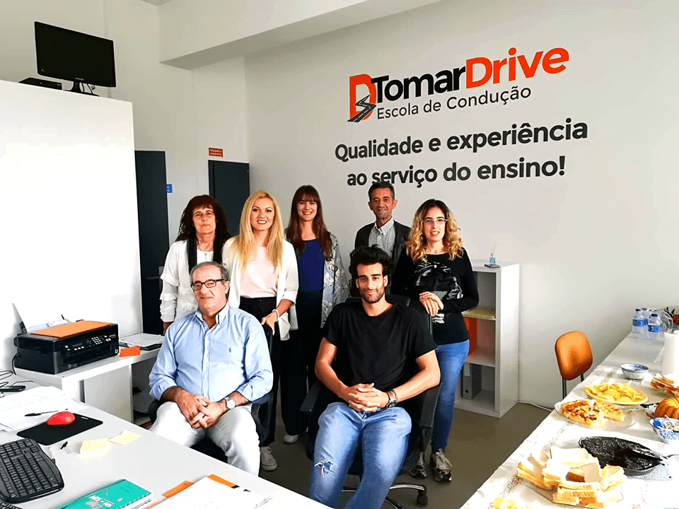 Chama-se TomarDrive e é a nova escola de condução de Tomar escola conducao 7059338200531075072 n