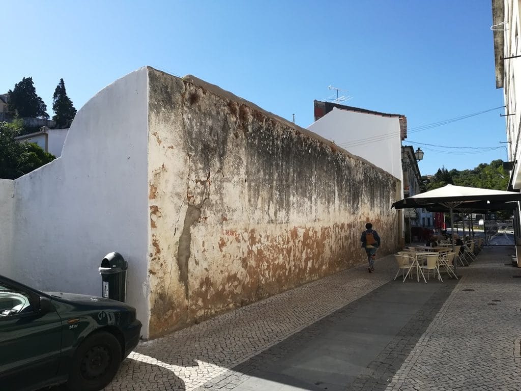 Muros a precisar de pintura muro IMG 20190612 172434