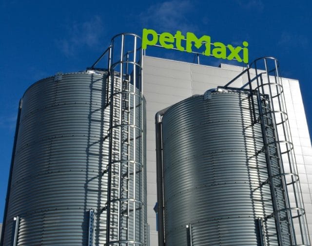 Petmaxi inaugurada há cinco anos petmaxi 5678