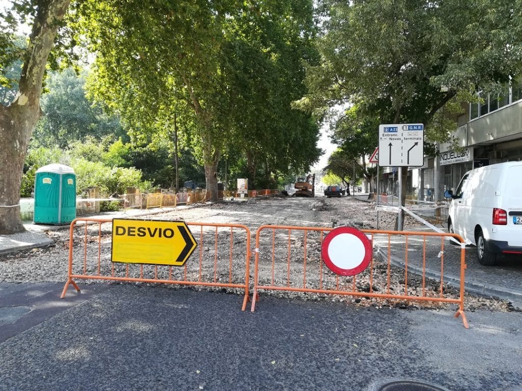 obras na av. Nuno Alvares Pereira em Tomar IMG 20190724 095033
