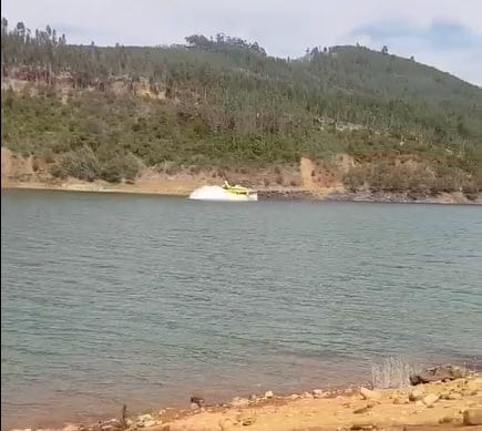 Vídeo mostra queda do avião no Castelo do Bode video aviao castelo do bode
