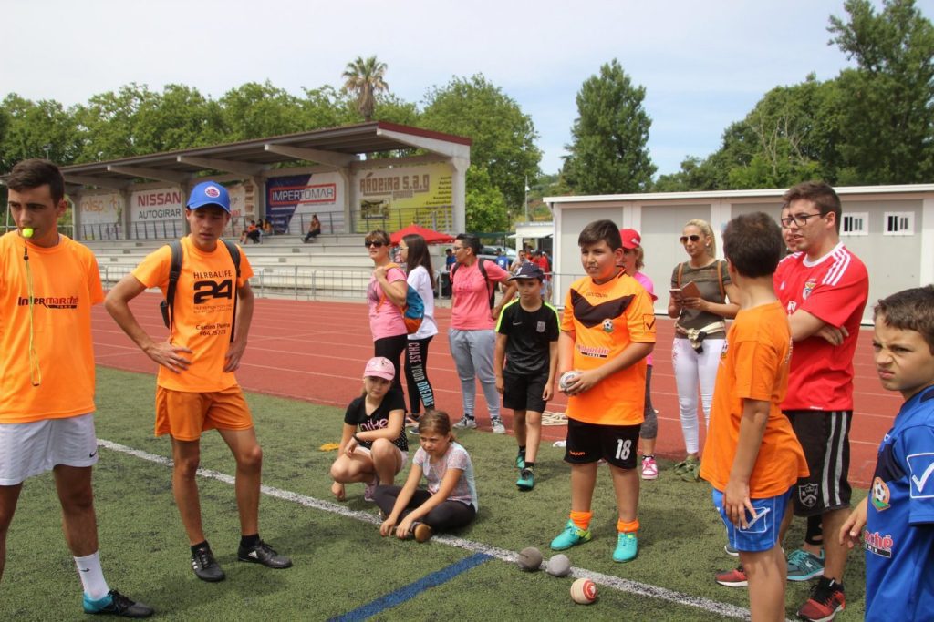 escola de futebol 465 6566841911380803584 o