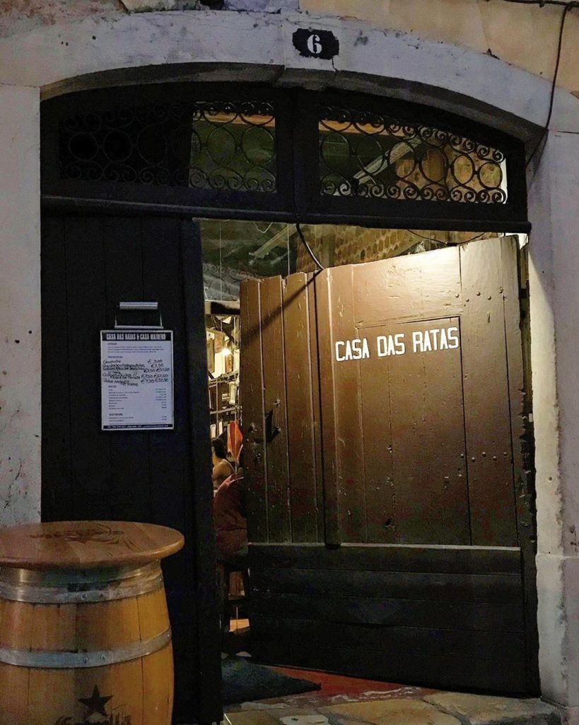 A decisão judicial que ditou o fim da Casa das Ratas foto do dia casa das ratas n
