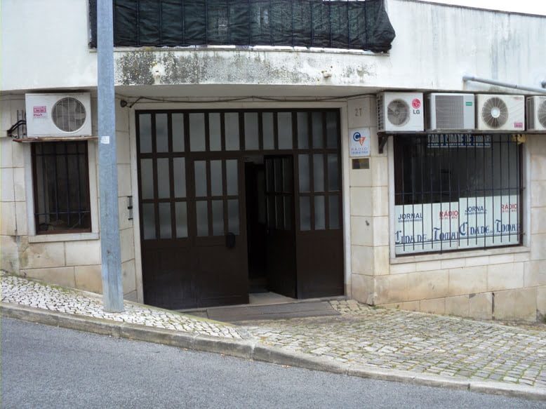 Radio Cidade de Tomar fundada há 35 anos jornal radio cidade de Tomar DSC09676