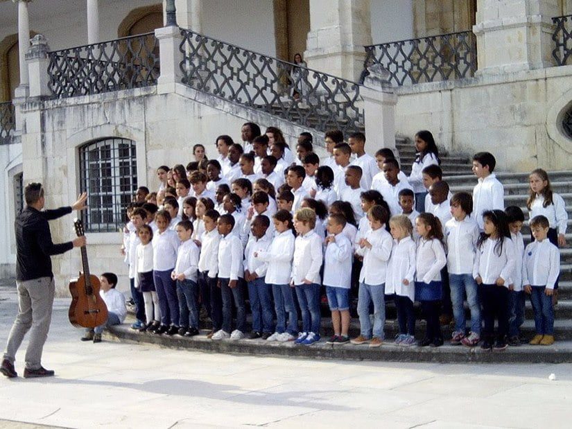 Coro infantil em concerto no IPT