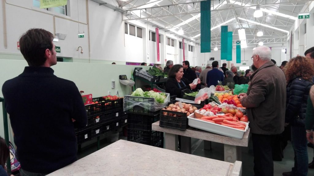 Mercado municipal passa a abrir só quatro dias por semana mercado 914530 1888234526 o scaled 1
