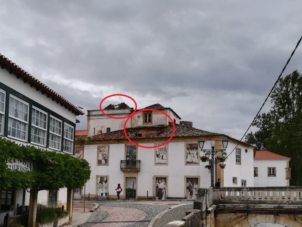 Telhado do Convento de Santa Iria continua a ruir convento de santa iria IMG 20200514 141430