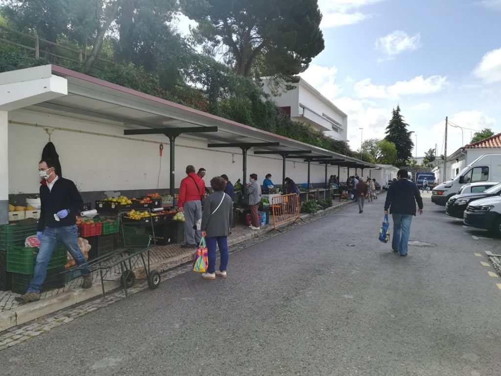 Imagens de um mercado em tempo de desconfinamento mercado IMG 20200515 101323