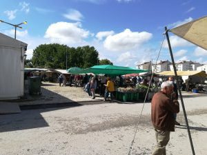 Imagens de um mercado em tempo de desconfinamento mercado IMG 20200515 101443