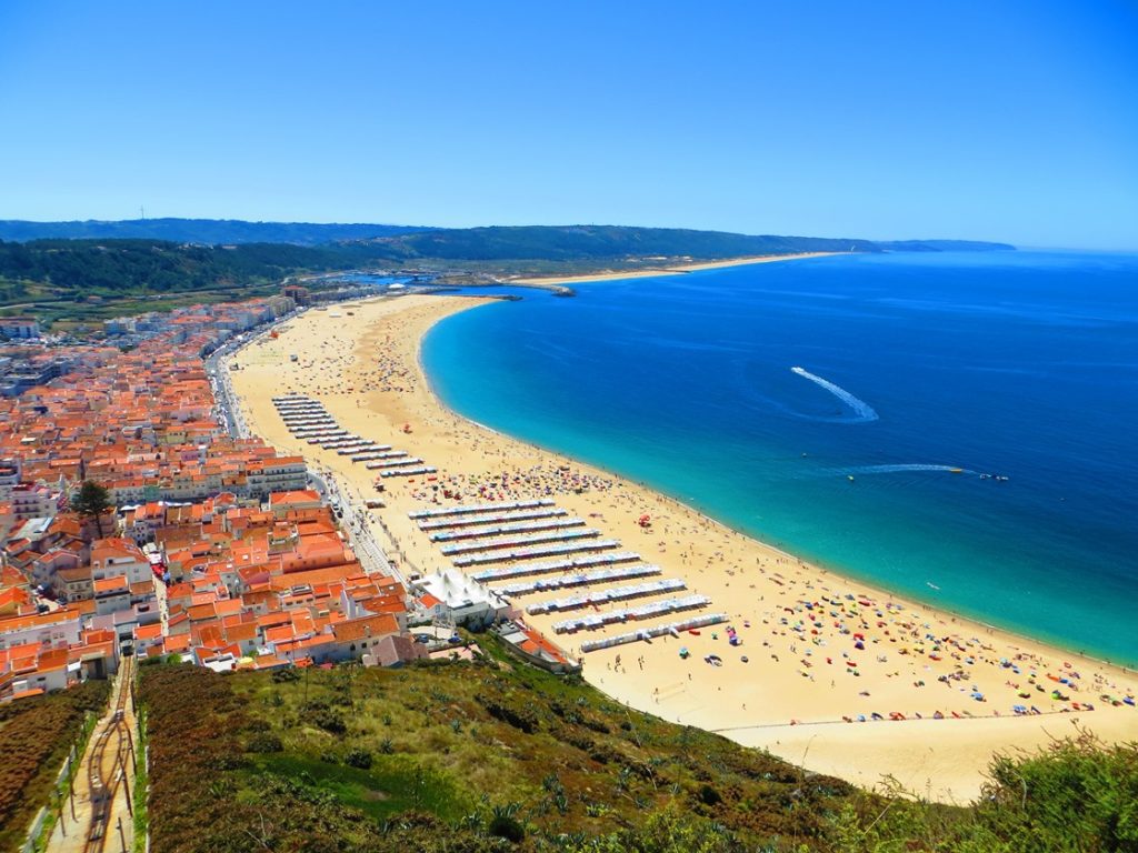 Praia da Nazaré com capacidade para mais de 17 mil banhistas nazare