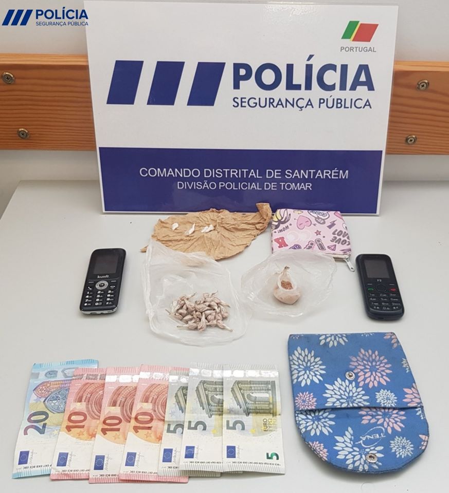 PSP apreende droga e detém um casal no Flecheiro psp flecheiro 69642552966449349 o