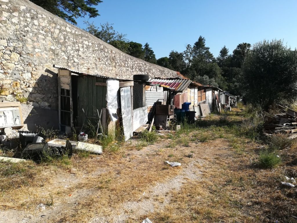Câmara vai demolir barracões no bairro Nª Srª dos Anjos barracoes bairro IMG 20200703 083302
