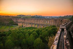 Visitas guiadas à descoberta do aqueduto dos Pegões brasoes ruralea pegoes3 1 1