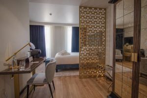 hotel republica 265977558