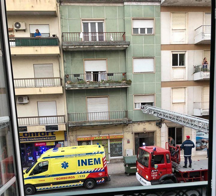 Bombeiros salvam idoso sozinho em casa idoso 186301 1304676802323498003 n