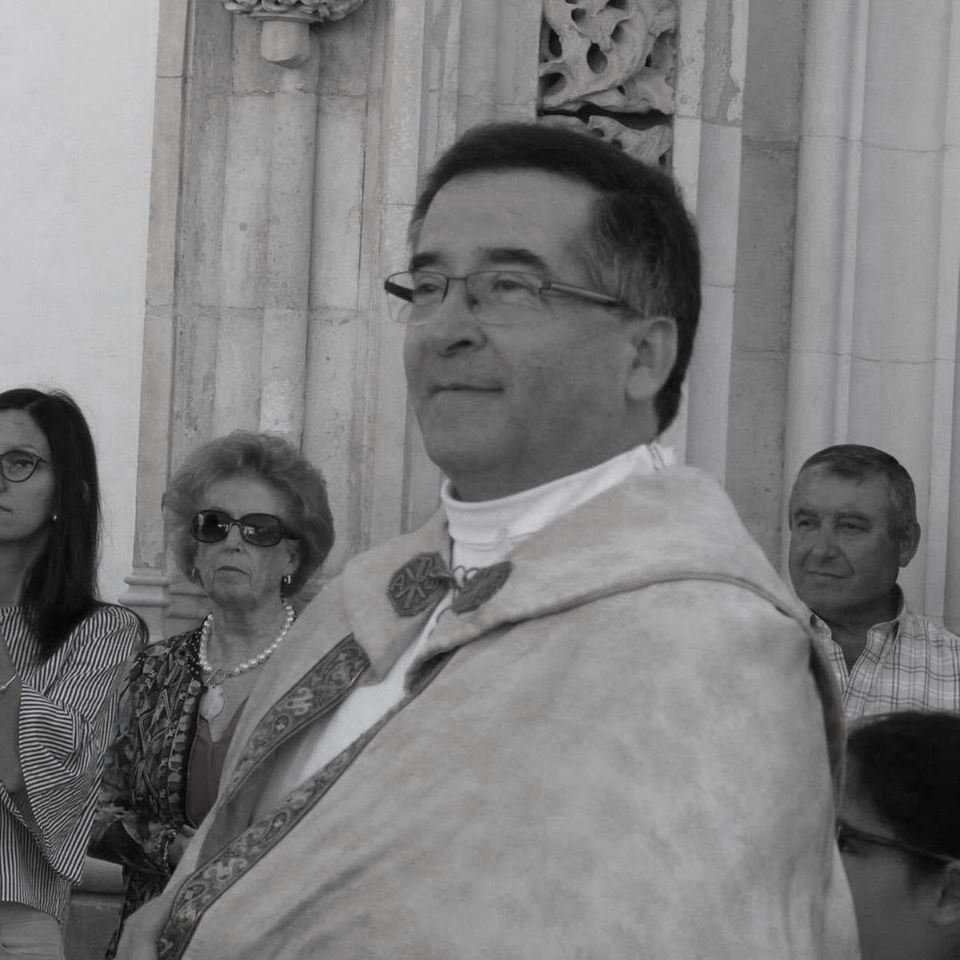 Tomar em choque pela morte do padre Mário padre mario