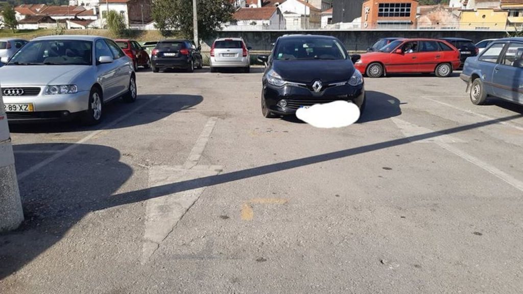 Vale tudo para estacionar apanhado 7 6176625277606311942 n
