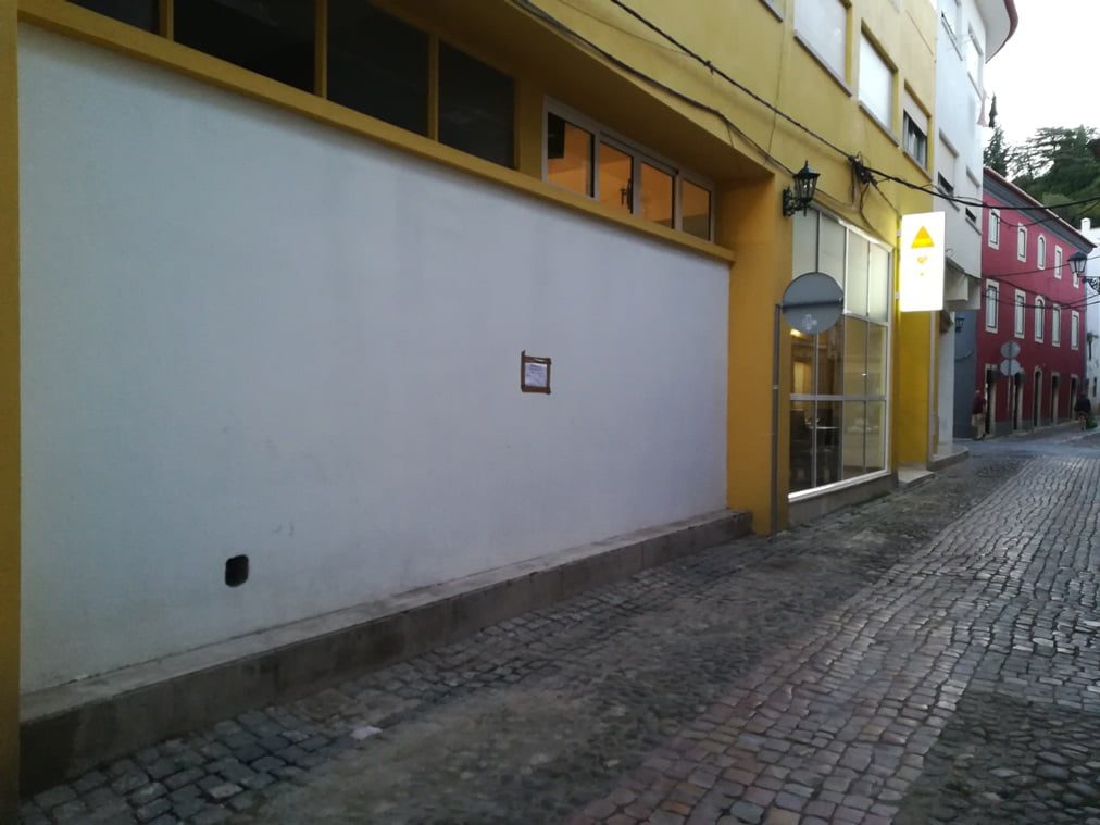 Moradores contestam retirada de contentores do lixo lixo IMG 20200925 192729