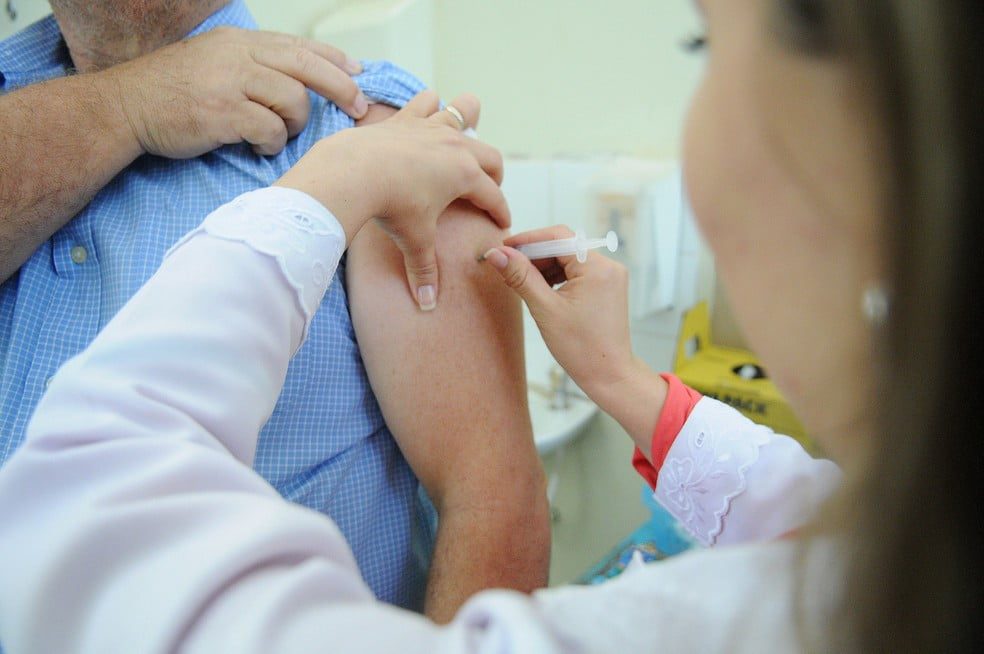 Câmara lança confusão com vacinas contra a gripe vacina