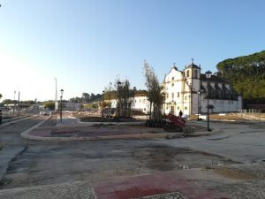 Várzea Grande já tem candeeiros, árvores e passeios varzea grande IMG 20200929 083109