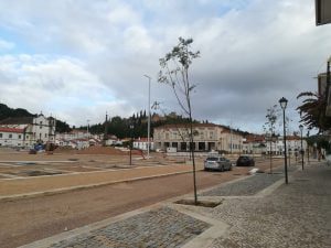 Várzea Grande já tem candeeiros, árvores e passeios varzea grande IMG 20201003 085627