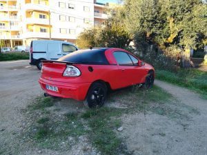 Há carros abandonados nas ruas de Tomar há mais de seis anos carro abandonado IMG 20201121 080611