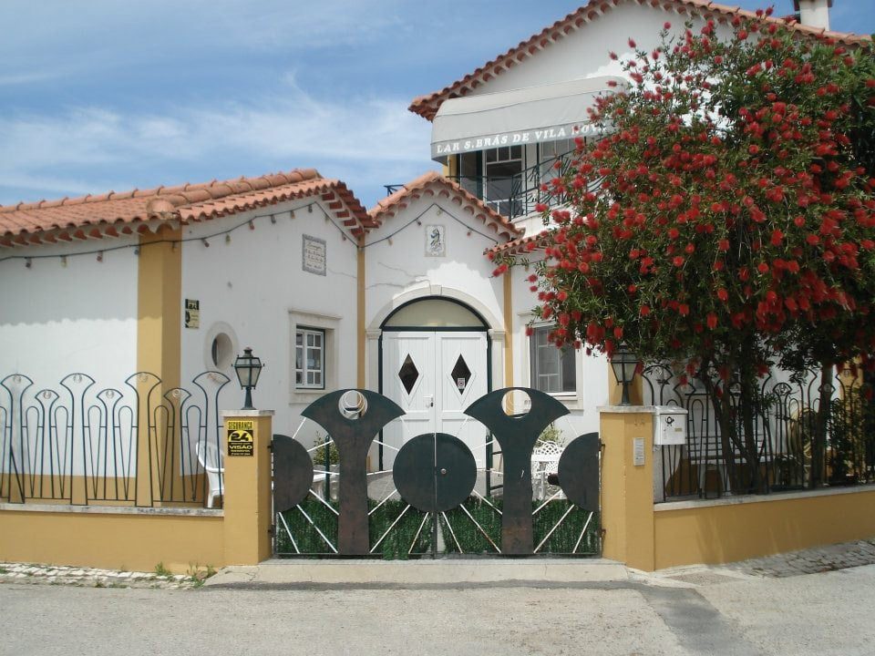 Covid-19: sócia-gerente do lar de Vila Nova garante estar a cumprir medidas preventivas lar 2 lar s. bras de vila nova