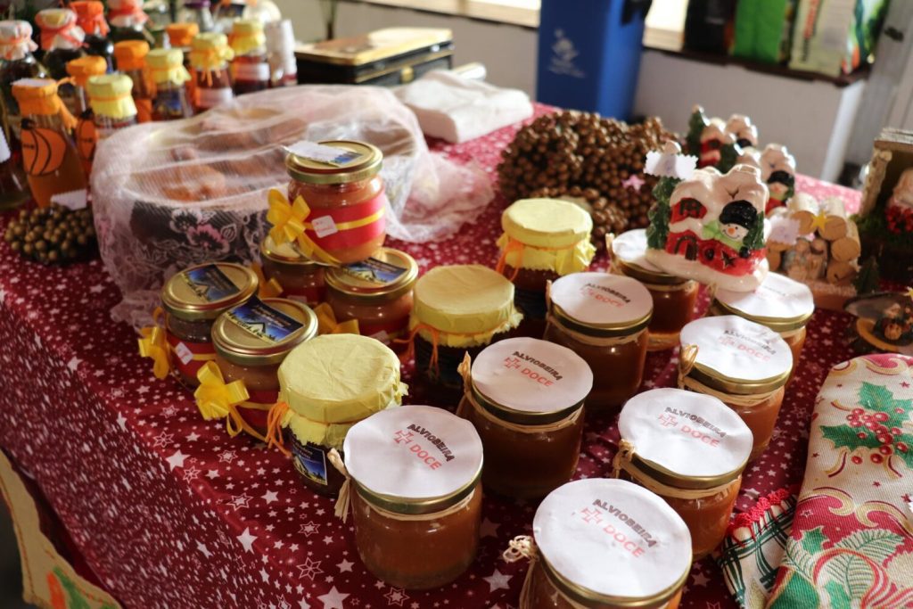 Mercado da Estrelinha na tenda do mercado 130932380 10208331940572842 7836737976059977125 o