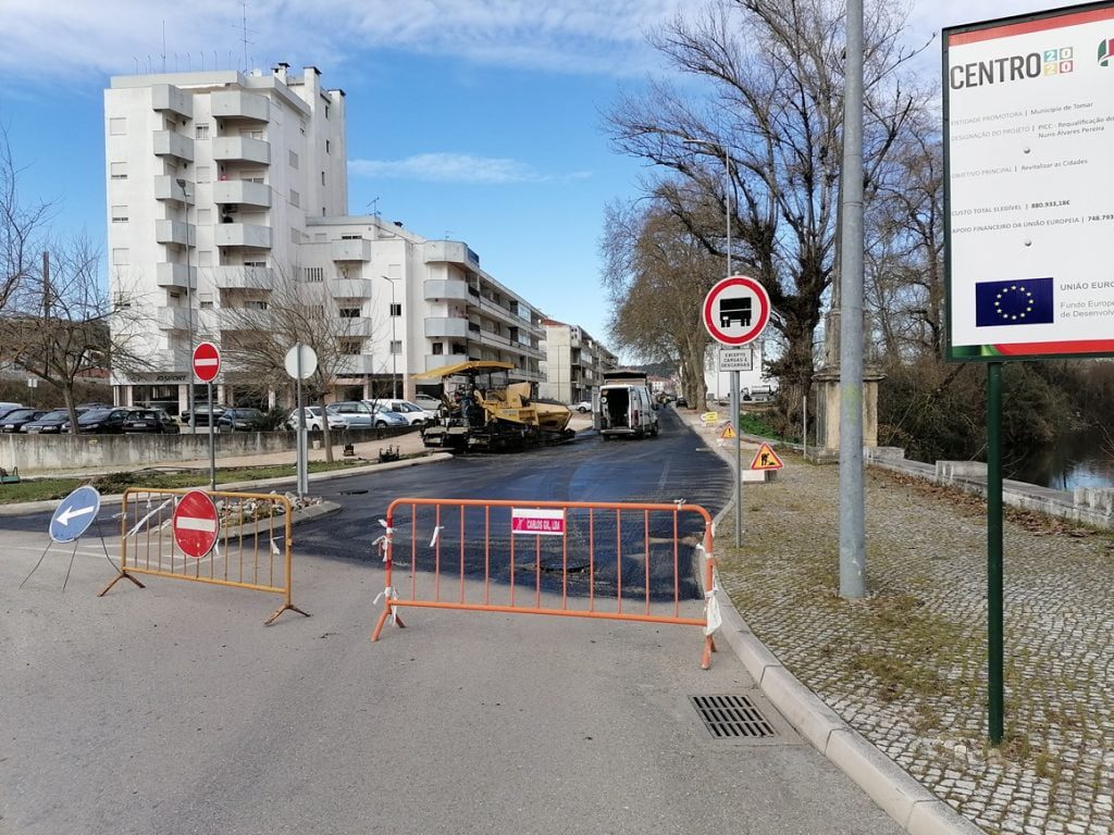 Tapete final na av. Nuno Álvares Pereira (c/ vídeo) obras Tomar av. Nuno alvares pereira IMG 20210108 132053