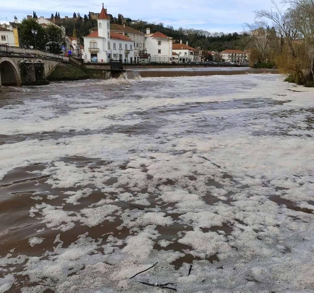 Poluição no rio Nabão – pensar além das soluções convencionais rio nabao poluicao 151250 870006076026922786 o