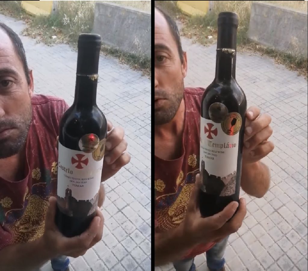 Camionista de Tomar ensina a abrir garrafas de vinho com um clip vinho