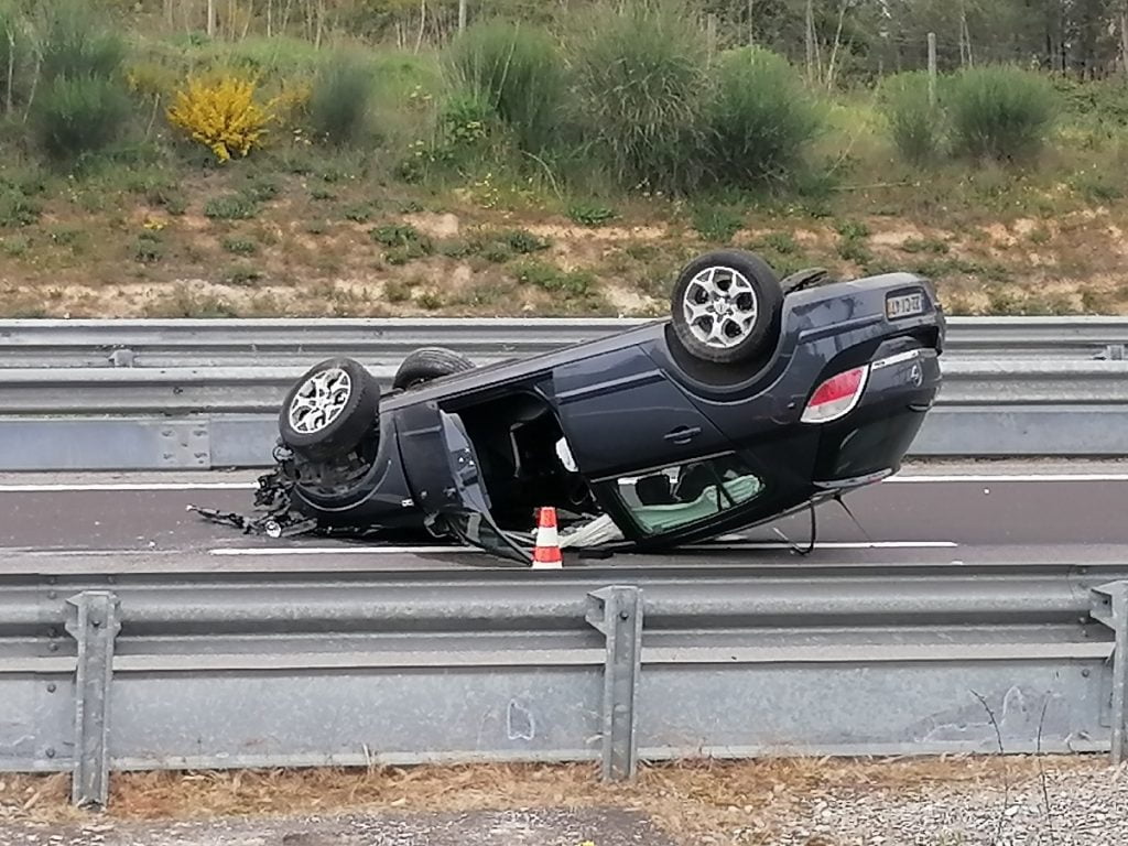 Despiste na A13 provoca um ferido ligeiro (c/ vídeo) IMG 20210327 134757