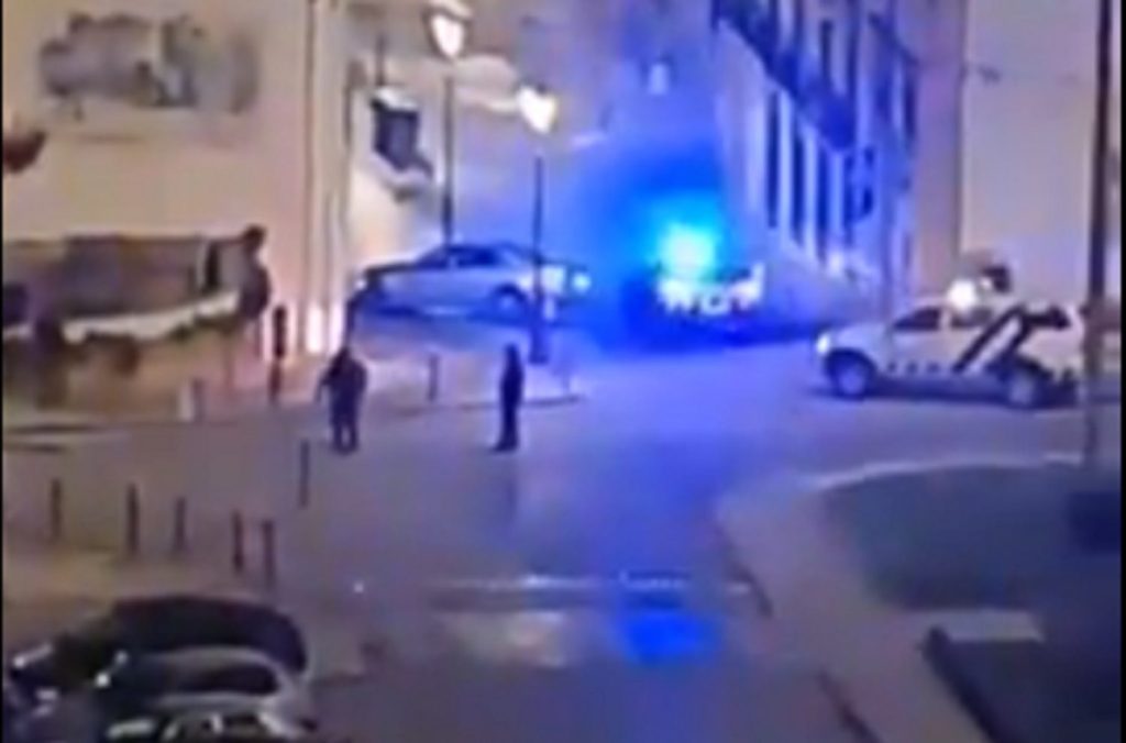 Carro despista-se na av. Marquês de Pombal (c/ vídeo) despiste acid scaled 1