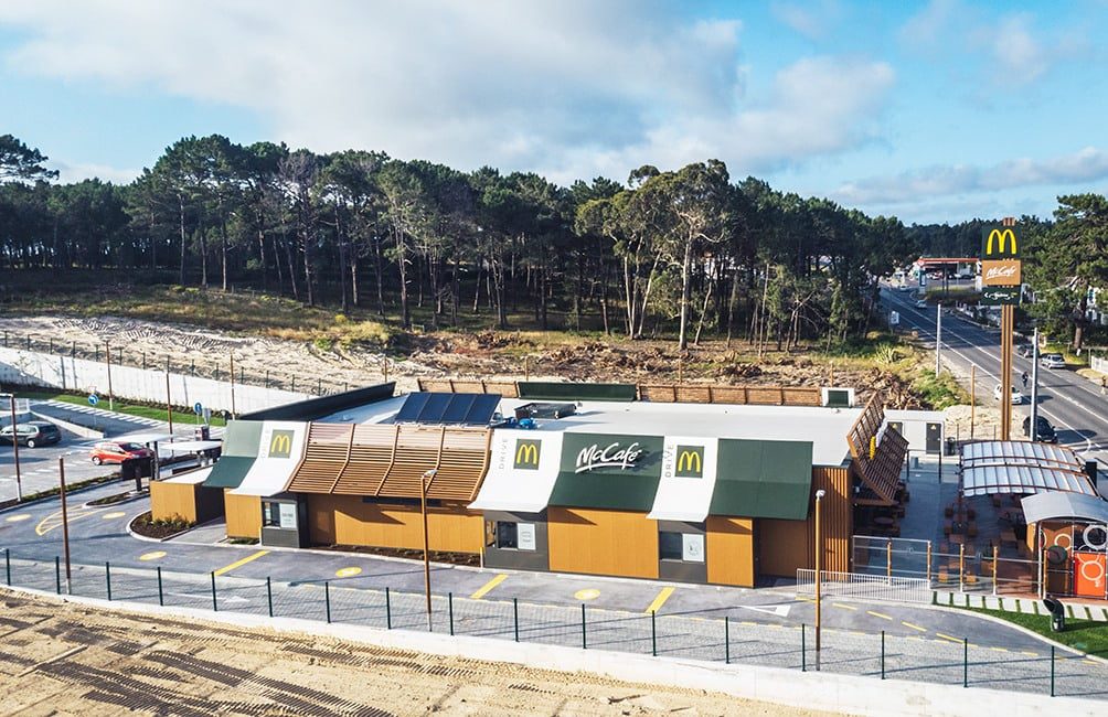 McDonald’s inaugura restaurante na Nazaré. Segue-se o Burger King mcdonalds Nazare 136 285494832967961943 n