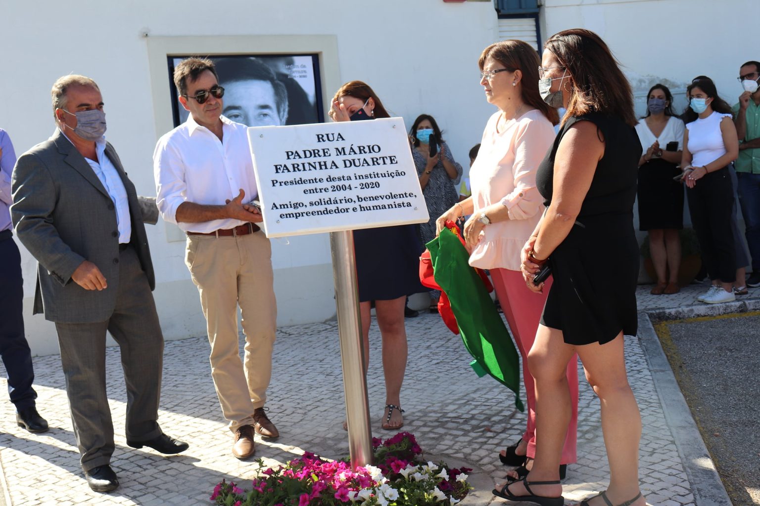 Padre Mário homenageado com nome de rua (c/ fotos e vídeo) rua padre mario 67506 7666190845504947140 n