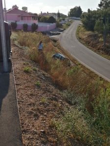 Falta de segurança no novo centro escolar da Linhaceira provoca primeiro acidente acidente linhac 20301738 8911368566054190662 n
