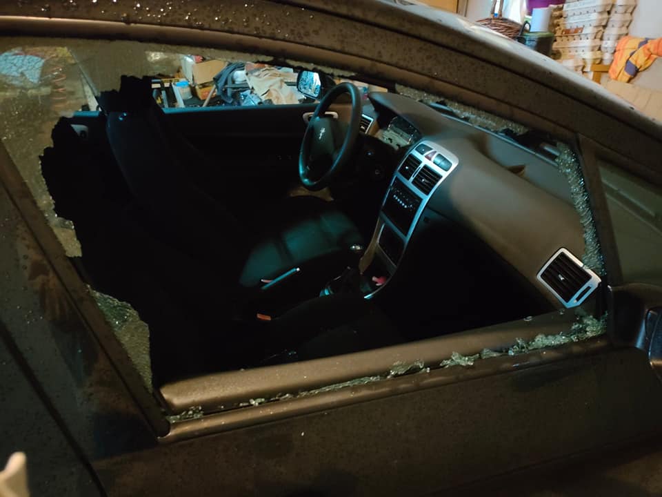 Carro assaltado em frente ao cemitério assalt 16299 8585334088655199763 n