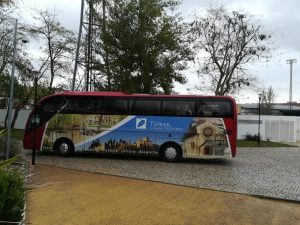 Arrancaram polémico sinal de trânsito junto ao estádio autocarro camara IMG 20211029 084110