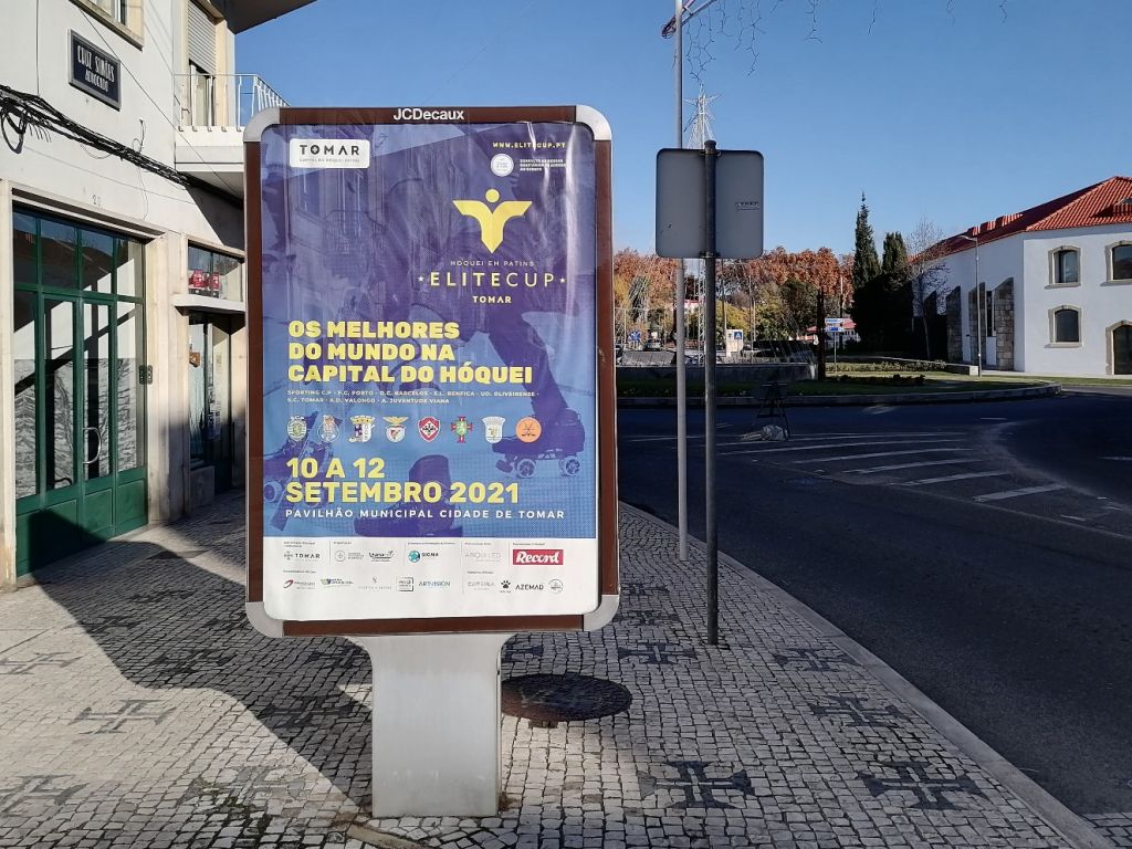 Câmara anuncia evento de há dois meses MUPI IMG 20211130 145012