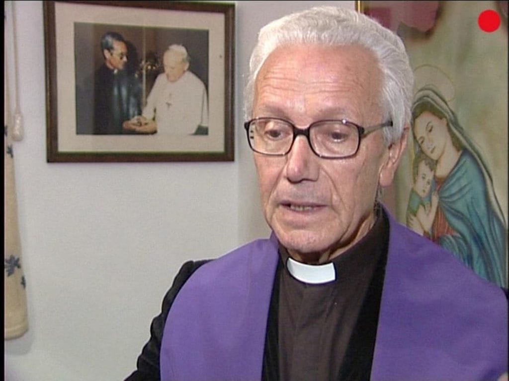 Antigo padre preso por violação durante exorcismo padre gama 5543648896535860372 n